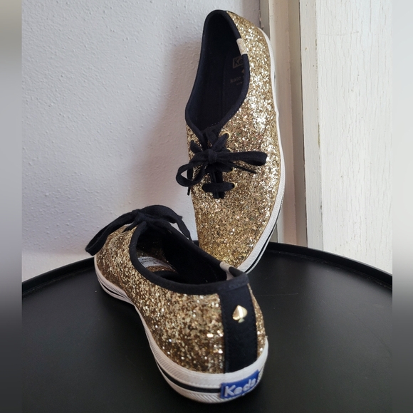 Keds ♠︎ Kate Spade New York Gold Glitter Shoes - Picture 3 of 15